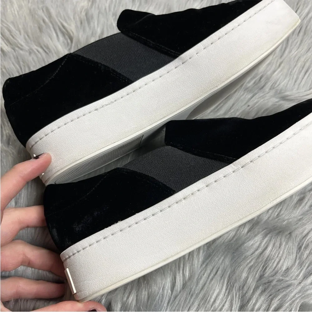 Vince Warren Black Velvet Platform Slip On Sneakers Size 7 M